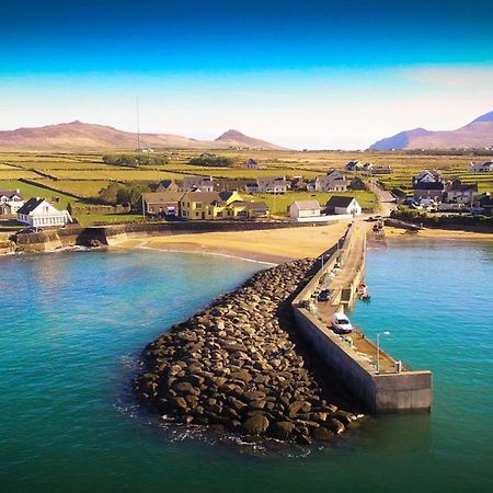 Bed and Breakfast The Coastguard House @ Tigh T.P. à Ballydavid Extérieur photo