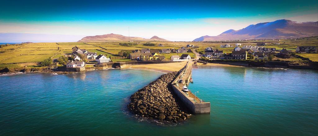 Bed and Breakfast The Coastguard House @ Tigh T.P. à Ballydavid Extérieur photo